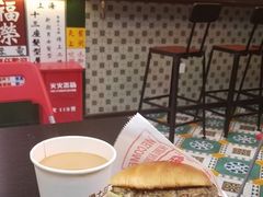 -香港十三座(宝山万达店)