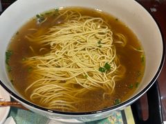 -百年老字号·观振兴蟹黄面·三虾面·苏式面(观前街富仁坊巷店)