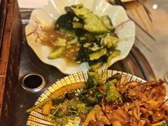 -沪上名羊天下•烤羊腿•东北烧烤•小龙虾(浦东直营总店)