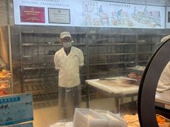 -陆稿荐观前街店