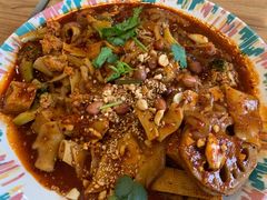 -西部马华清真兰州牛肉面·烧烤夜市(关东店)