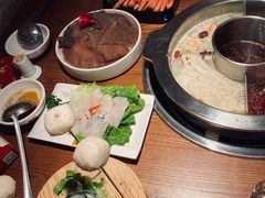-佬土鹅肠火锅(解放路店)
