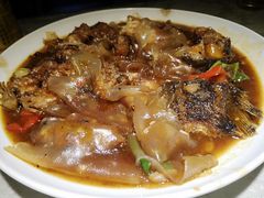 鲶鱼粉皮-眷江南之小蓝鲸(王府大街店)