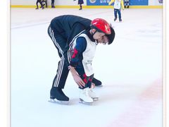 -冠军冰场(环球中心店)