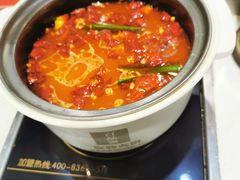 麻辣锅底-百品聚旋转火锅(万德庄店)