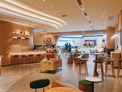 -星巴克臻选(上海陆家嘴中心店)