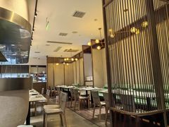 -楚山晓·湖北菜(武汉光谷K11店)