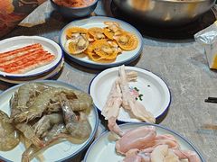 -罗二娘·鲜切牛自助火锅(罗湖东门步行街店)