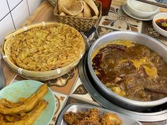 -顶上头·螺蛳火锅(五一新村店)