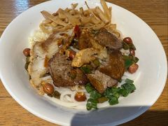 桂林卤菜米粉-牛八宝桂林米粉(八里庄店)