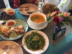 -Pakwan Restaurant & Bar