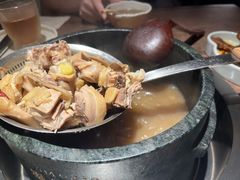 -蘑界·野生菌火锅(深业上城店)