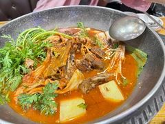 -喇喇排骨火锅·传统韩式脊骨汤(望京西园总店)