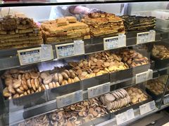 芝麻排-上海哈尔滨食品厂(淮海中路店)