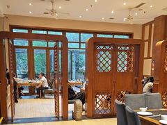 -黔蘑菇四季餐厅(观山湖店)