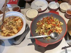 -湘西小馆(滨河路店)