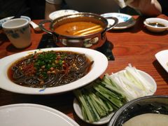 -龙聚德北京烤鸭(沙坪坝华宇A馆店)