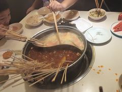 -钢管厂五区小郡肝串串香(蜀都万达店)