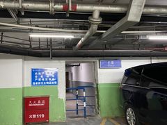 -上海光大会展中心-习勤路地下停车场