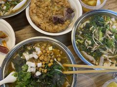 -丽丽三鲜螺蛳粉(田林路店)