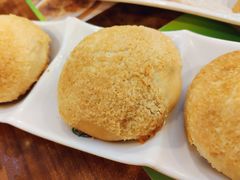 酥皮焗叉烧包-添好运点心专门店(深水埗店)