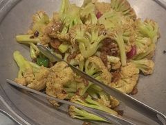 -海派美食·家宴海鲜青岛菜·石锅鲽鱼头(东方城店)