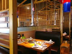 卡座-唯成•韩国炭火烤肉 유성고기