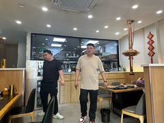 -臻牛烤肉