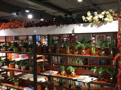 -新华书店(印象城店)