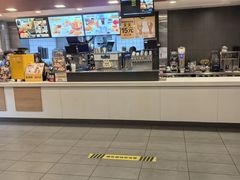 -麦当劳(长江西路得来速店)