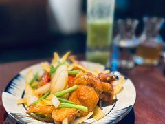 -Cuc Gach Quan Restaurant