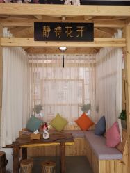 -静待花开瑜伽尊巴会馆