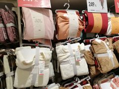 -优衣库(重庆沙坪坝印象汇店)