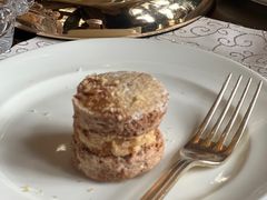 -Salon de Ville浦江汇(上海外滩华尔道夫酒店店)