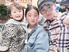 -钦瓦台时尚自助餐厅(银泰城店)