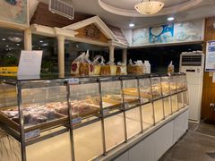 面包甜点陈列柜-佳麦烘焙(姚港路店)