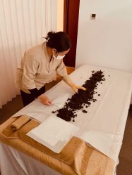 -姜美堂·蒸姜除湿の纤体美颜馆