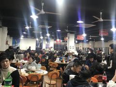 大堂-皖北巫氏三胖地锅鸡(长淮总店)