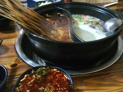 -俭让佬妈现卤串串(温江总店)