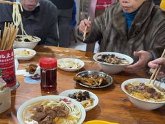 -兴华千张面馆