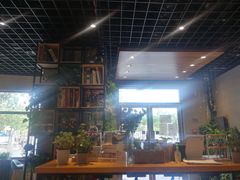 -ZING COFFEE 镜咖啡