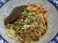 -陀块头面馆(梅岭南路店)