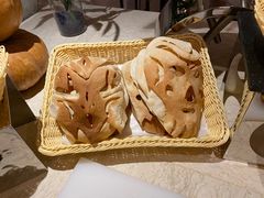 -东西风牛排馆周末烧烤自助(首都机场希尔顿店)