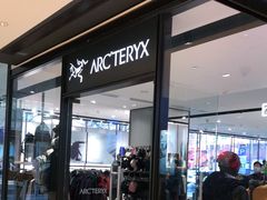 -ARC'TERYX始祖鸟(北京王府中环店)