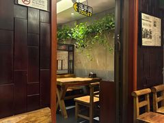 -万记麻辣烫国展总店