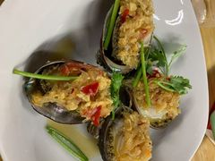 油泼鲍鱼-人和啤酒屋海鲜大排档(营口路店)