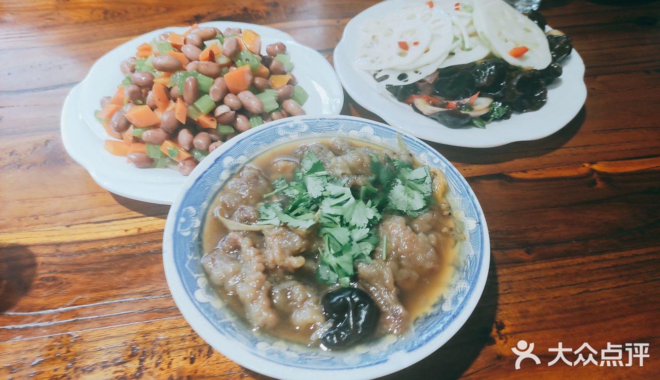 一家酥肉很好吃的小店
