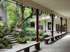 -房湖公园