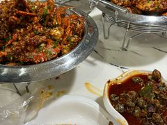 -凤凰路何眼镜香辣蟹(花果园店)