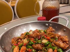 -辛香味烧鱼馆·非遗技艺·排骨红烧肉(光谷医药园店)